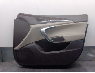 Recambio de guarnecido puerta delantera derecha para opel insignia berlina 2.0 16v cdti referencia OEM IAM 13277438 7231904 