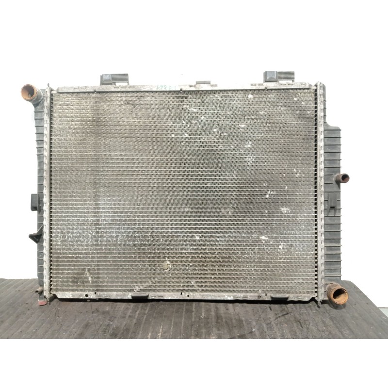 Recambio de radiador agua para mercedes-benz clase e (w210) berlina diesel 3.2 cdi cat referencia OEM IAM A2105005803 42222 BEH