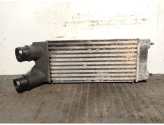 Recambio de intercooler para peugeot partner kombi 1.6 16v hdi referencia OEM IAM 9682434580  M133920C VALEO