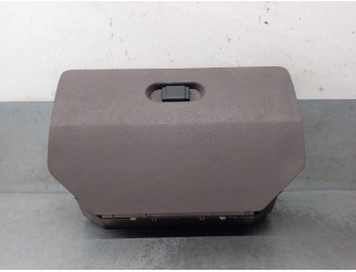 Replacement glove box for Renault Master from '98 2.8 tdi OEM IAM reference 7700351871 7701205712 
