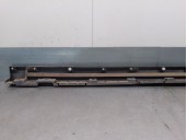 Recambio de faldon lateral para land rover range rover velar 2.0 diesel cat referencia OEM IAM HK83101D56B HK83101D56BF 