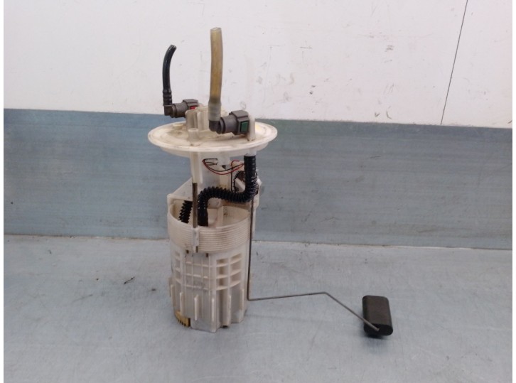 Recambio de aforador para renault master ii phase 2 caja cerrada 2.5 dci diesel cat referencia OEM IAM 8200704613 