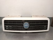 Replacement front grille for Fiat Doblo Monospace (119_, 223_) 1.9 JTD OEM IAM reference 735418095 735418095 