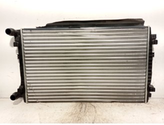 Recambio de radiador agua para volkswagen golf vii lim. (bq1) 1.5 16v tsi act referencia OEM IAM 5Q0121251GQ 5Q0121251GQ NRF