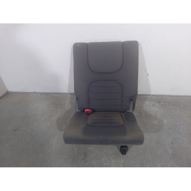 Recambio de asientos trasero izquierdo para nissan pathfinder (r51) 2.5 dci diesel cat referencia OEM IAM 88667EB000 88667EB000 