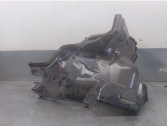 Recambio de moldura para land rover range rover velar 2.0 diesel cat referencia OEM IAM GX736D058 LR092594 