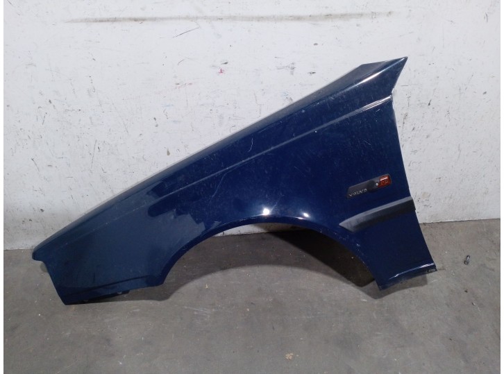 Recambio de aleta delantera izquierda para volvo serie 460 2.0 cat referencia OEM IAM 3343278 