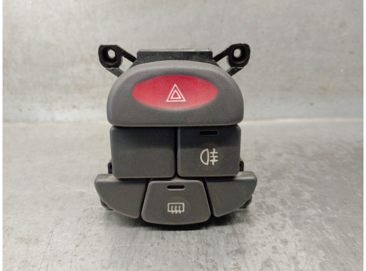 Recambio de warning para lancia lancia y 1.2 cat referencia OEM IAM 715503635 715503635 