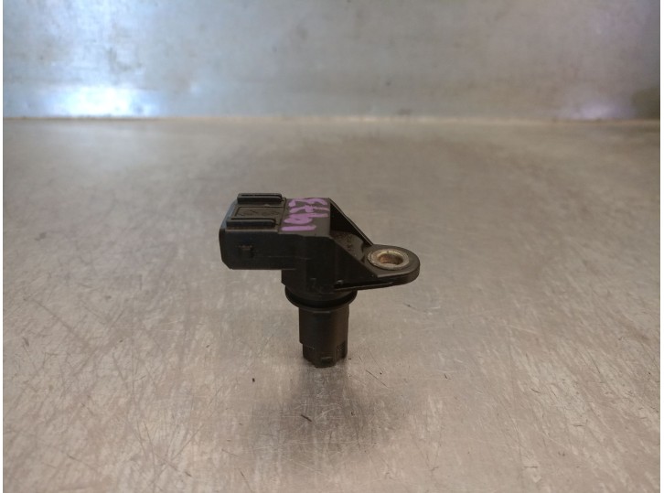 Recambio de captador volante motor para suzuki grand vitara jb (jt) 1.9 ddis turbodiesel referencia OEM IAM 8200370572 820037057