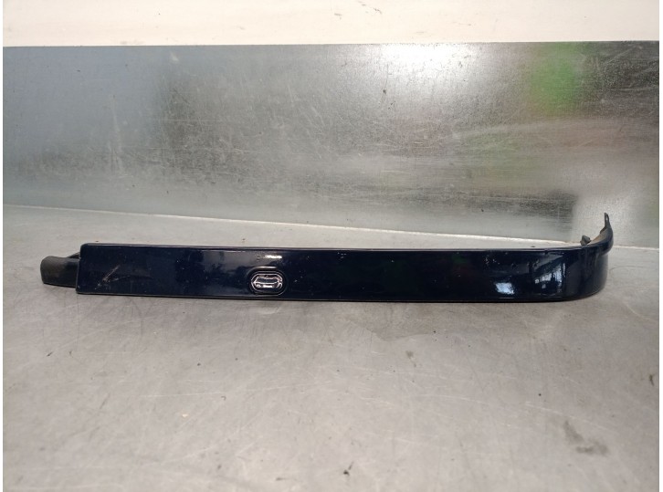 Recambio de cerquillo faro para volvo serie 460 2.0 cat referencia OEM IAM 461511 3461511 