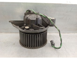 Recambio de motor calefaccion para jeep gr. cherokee (wh) 3.0 crd cat referencia OEM IAM 5143099AA  929447P VALEO