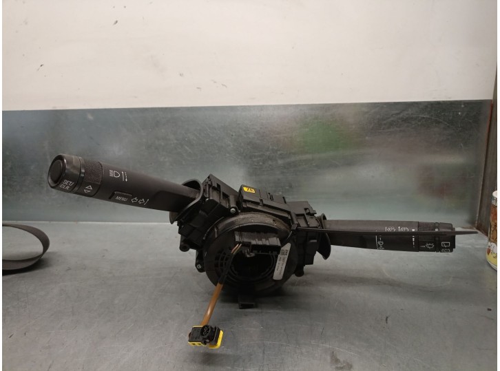 Recambio de mando luces para opel astra j lim. 1.7 16v cdti referencia OEM IAM 20817720 