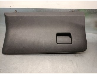 Recambio de guantera para toyota yaris 1.0 cat referencia OEM IAM 555500D151 555510D150