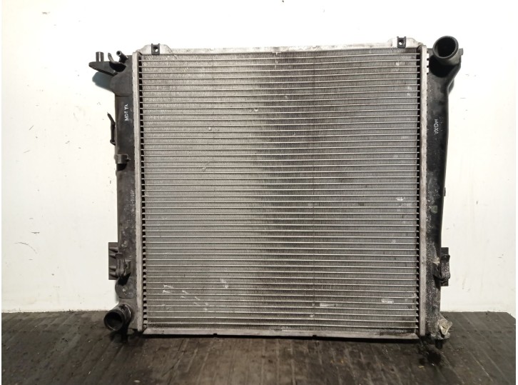 Recambio de radiador agua para hyundai i30 1.6 crdi cat referencia OEM IAM 253102L600 253102L600 