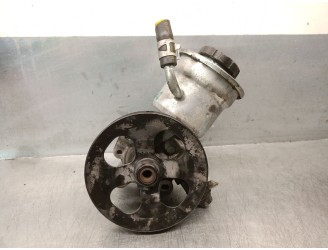 Recambio de bomba direccion para toyota yaris (ncp1/nlp1/scp1) 1.0 cat referencia OEM IAM 4431052011 4431052011 