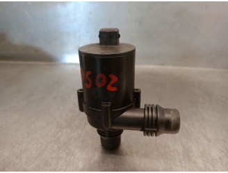 Recambio de bomba agua para bmw serie 5 berlina (e60) 530d referencia OEM IAM 64216917700 64216917700 70207801 PIERBURG