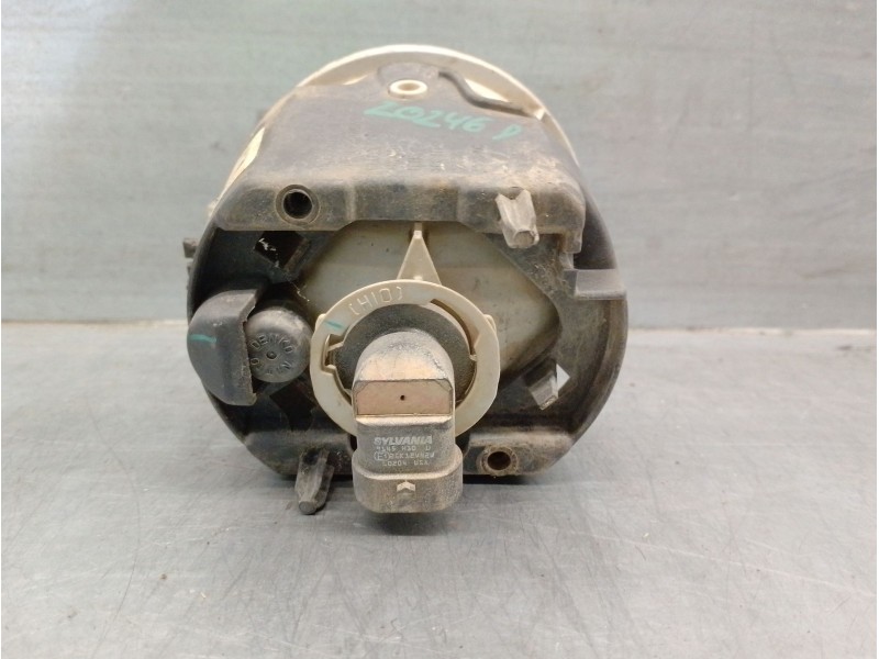 Recambio de faro antiniebla derecho para jeep gr. cherokee (wh) 3.0 crd cat referencia OEM IAM 4805859AA  