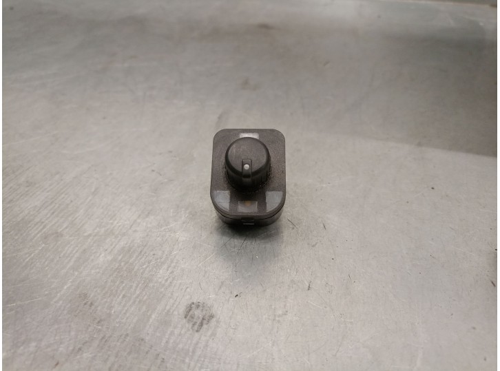 Recambio de mando retrovisor para audi a8 (4e2) 4.2 v8 40v referencia OEM IAM 8E0959565A 8E0959565A 