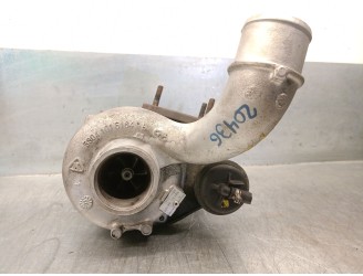 Recambio de turbocompresor para renault master desde ´98 2.5 diesel referencia OEM IAM 53039800055  53041015164 CAF