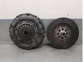 Replacement clutch kit for Citroën C4 saloon 1.6 HDi cat (9HY / DV6TED4) OEM IAM reference 2052F3 2052F3 