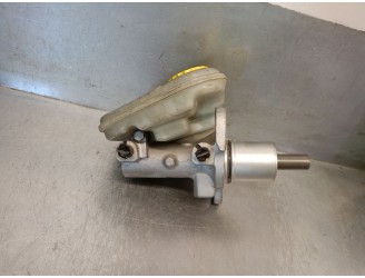 Recambio de bomba freno para audi a8 (4e2) 4.2 v8 40v referencia OEM IAM 4E0611301 4E0611301A  2