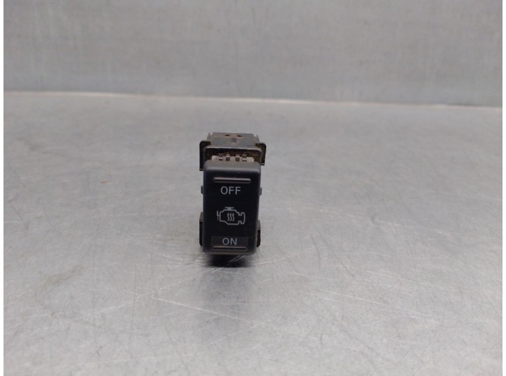 Replacement switch for Nissan Pathfinder (R51) 2.5 dCi diesel cat OEM IAM reference 27666EB310 27666EB310 SWITCH CAL