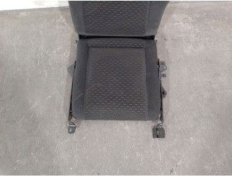 Recambio de asientos trasero izquierdo para opel zafira a monospace (t98) 2.0 dti 16v (f75) referencia OEM IAM 6777542 6777542 3 2