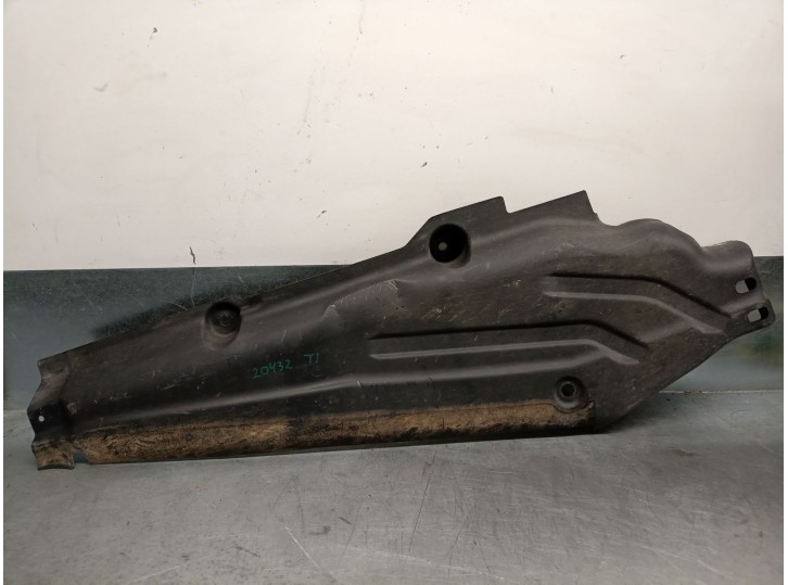 Recambio de cubrecarter para mercedes-benz clase gl (x164) 3.0 cdi cat referencia OEM IAM A1646102308 A1646102308 