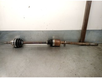 Recambio de transmision delantera derecha para nissan interstar mod. 04 (x70) 2.5 dci diesel cat referencia OEM IAM 3910100Q0D 3