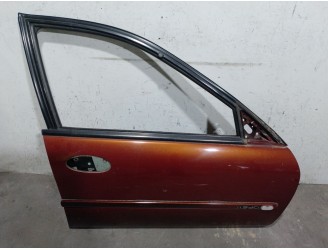 Replacement front right door for Renault Laguna I (B56_, 556_) 1.9 dCi (B56W) OEM IAM reference 7751471386 