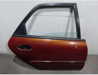 Replacement rear right door for Renault Laguna I (B56_, 556_) 1.9 dCi (B56W) OEM IAM reference 7700823402 