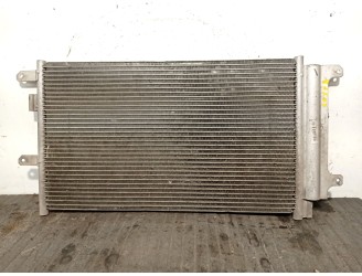Recambio de condensador / radiador aire acondicionado para iveco daily caja cerrada (2006 =>) 2.3 diesel cat referencia OEM IAM 