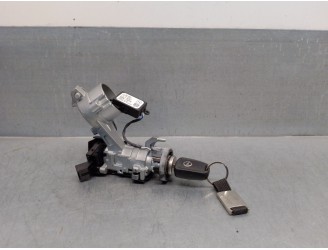 Replacement ignition switch for Opel Astra J (P10) 1.7 CDTi (68) OEM IAM reference 13500157 913710 