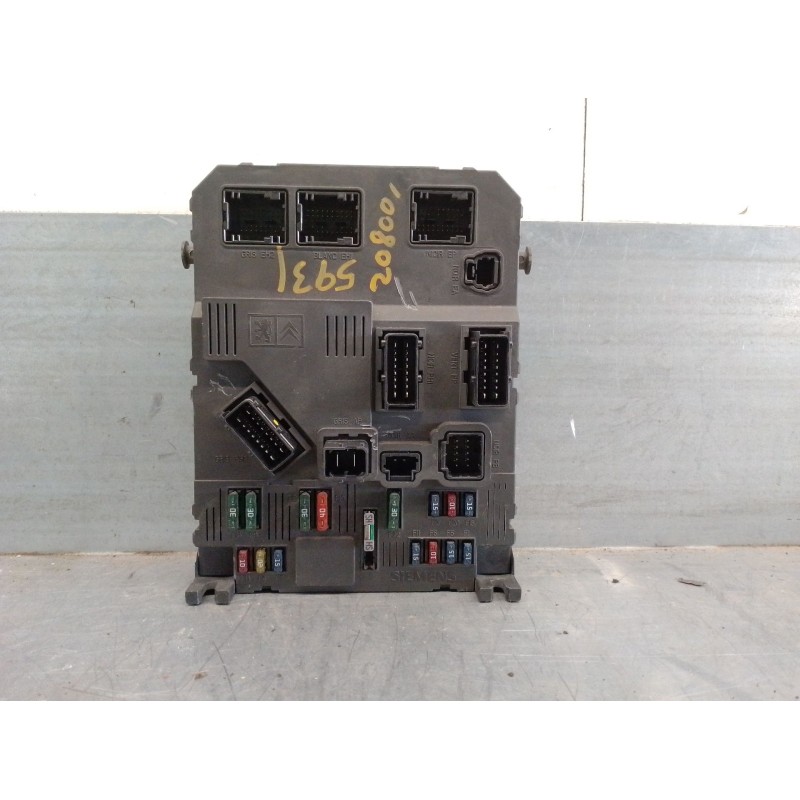 Recambio de caja reles / fusibles para peugeot 206 hatchback (2a/c) 1.4 hdi eco 70 referencia OEM IAM 9646777380 S118085210 BSI