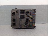Replacement relay / fuse box for Citroën C2 (JM_) 1.4 HDI OEM IAM reference 9652474480 S118085200