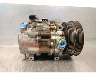 Recambio de compresor aire acondicionado para lancia lancia y 1.2 cat referencia OEM IAM 7765865 4425002210 4473002860 DENSO