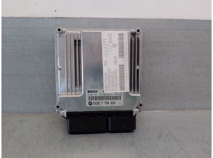 Recambio de centralita motor uce para bmw serie 3 berlina (e46) 2.0 16v diesel cat referencia OEM IAM 7794624 0281011122 BOSCH