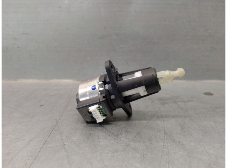 Recambio de motor regulacion faros para peugeot 208 (p2) 1.2 puretech referencia OEM IAM 92002641 TC2417E