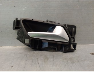 Recambio de maneta interior delantera derecha para peugeot 208 (p2) 1.2 puretech referencia OEM IAM 98201552VV  