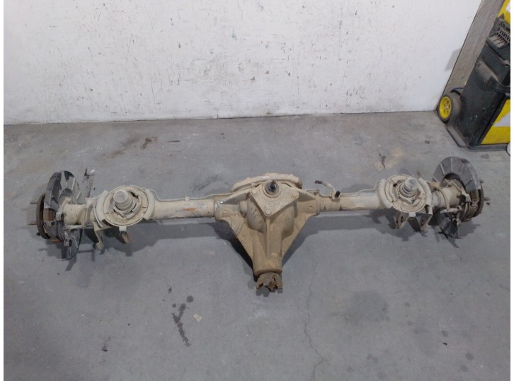 Replacement rear axle for Jeep Grand Cherokee (WJ/WG) 2.7 CRD CAT OEM IAM reference 5093061AA 