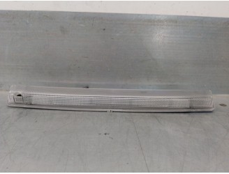 Recambio de piloto trasero central para peugeot 208 (p2) 1.2 puretech referencia OEM IAM 9830216280 9830216280 90032118