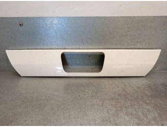 Recambio de molduras traseras para mitsubishi montero (v80/v90) 3.2 di-d cat referencia OEM IAM 6430A131 6430A132WC 