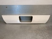 Recambio de molduras traseras para mitsubishi montero (v80/v90) 3.2 di-d cat referencia OEM IAM 6430A131 6430A132WC 