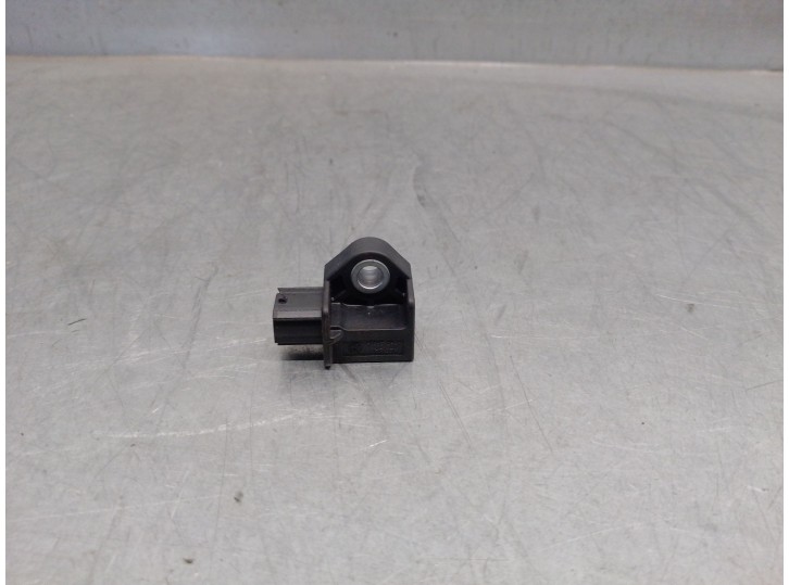 Replacement impact sensor for Hyundai Ioniq (AE) 1.6 GDI Hybrid OEM IAM reference 95920F200 180818 MOBIS