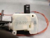 Recambio de motor tapa deposito combustible para mercedes-benz clase gl (x164) 3.0 cdi cat referencia OEM IAM A2518200197 A25182