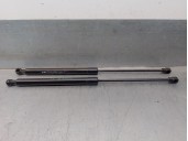 Replacement trunk / tailgate shock absorbers for Peugeot 208 (P2) 1.2 PureTech OEM IAM reference 9827758080 