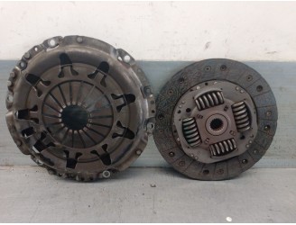 Recambio de kit embrague para fiat doblo cargo (223) 1.3 55kw referencia OEM IAM 71747812 71747812 LUK