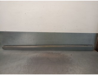 Recambio de molduras delanteras para mercedes-benz clase gl (x164) 3.0 cdi cat referencia OEM IAM A1646905162 A1646905162 