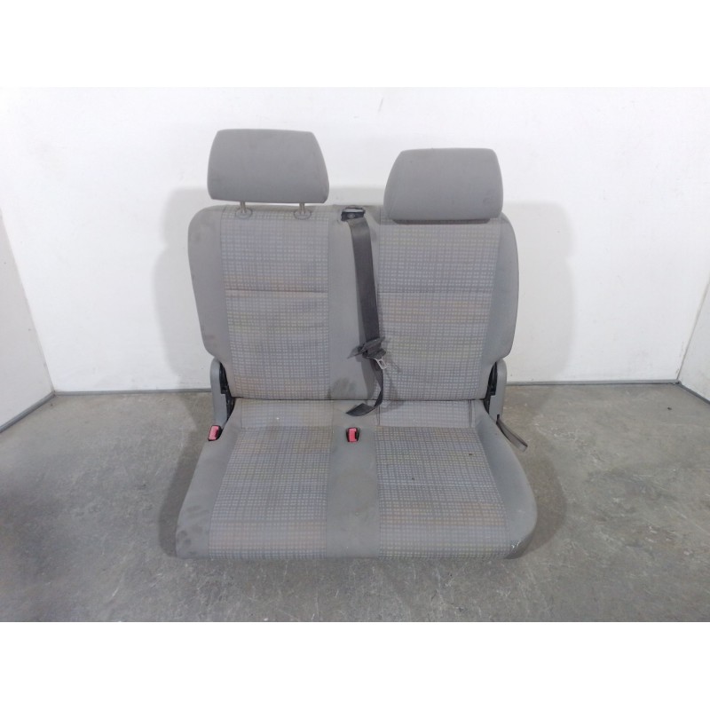 Recambio de asientos trasero izquierdo para volkswagen caddy iii monospace (2kb, 2kj, 2cb, 2cj) 2.0 sdi referencia OEM IAM 2K088