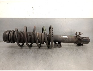 Replacement front right shock absorber for Seat Ibiza IV (6J5, 6P1) 1.6 TDI OEM IAM reference 6R0413031F 